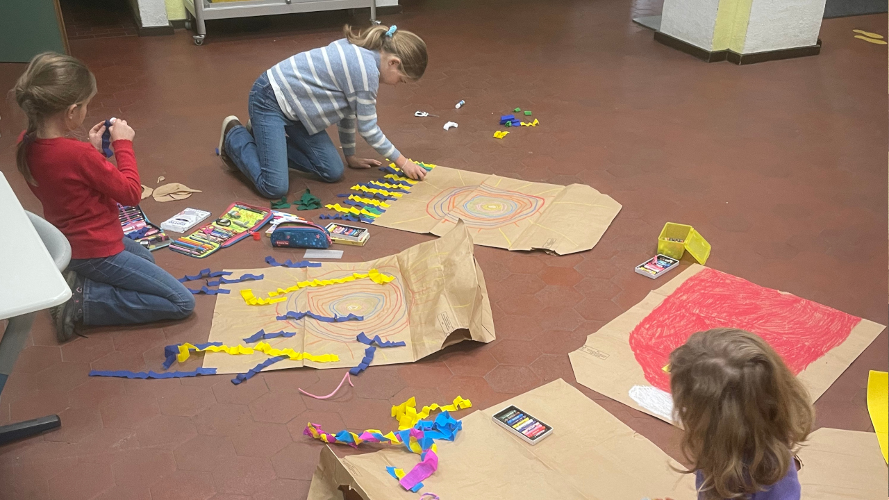 Faschingsaktion mit der Patenklasse